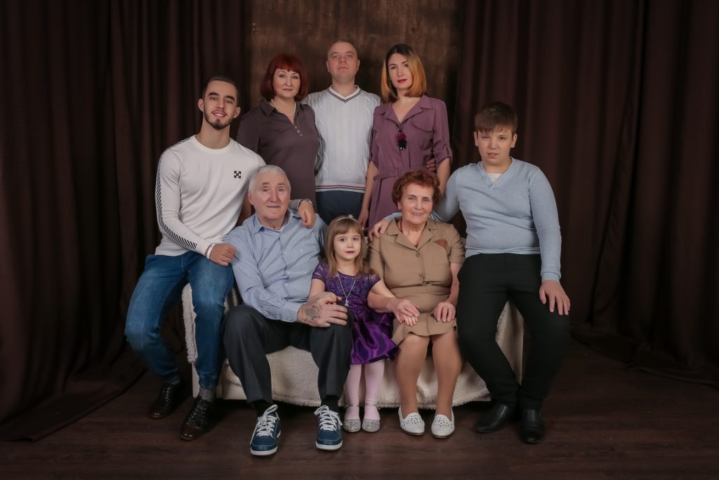 Семейная фотосессия в фотостудии
